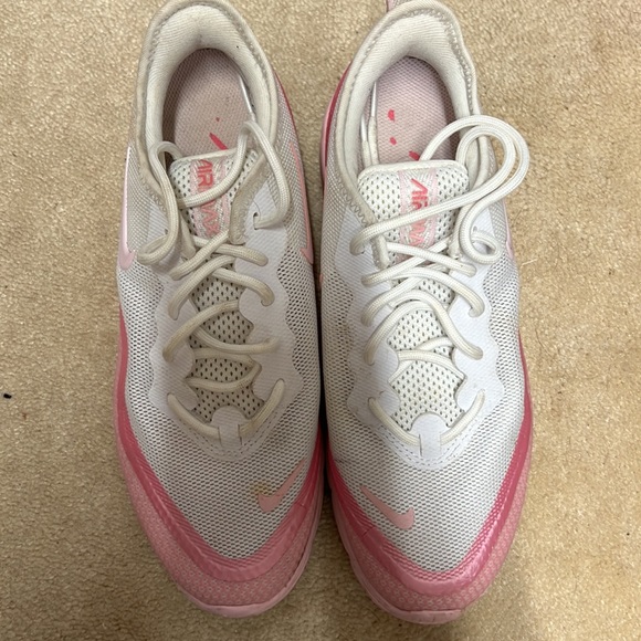 Nike Air Max - Picture 2 of 4